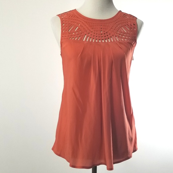 Banana Republic Tops - Banana Republic Silk Sleeveless Top Size Small New